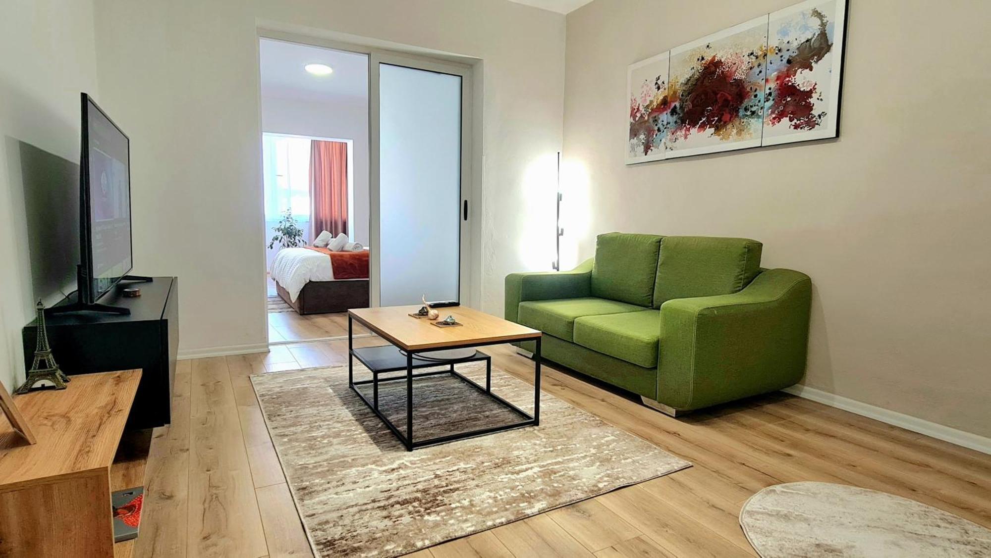 Zaimeen In Bllok Area Appartement Tirana